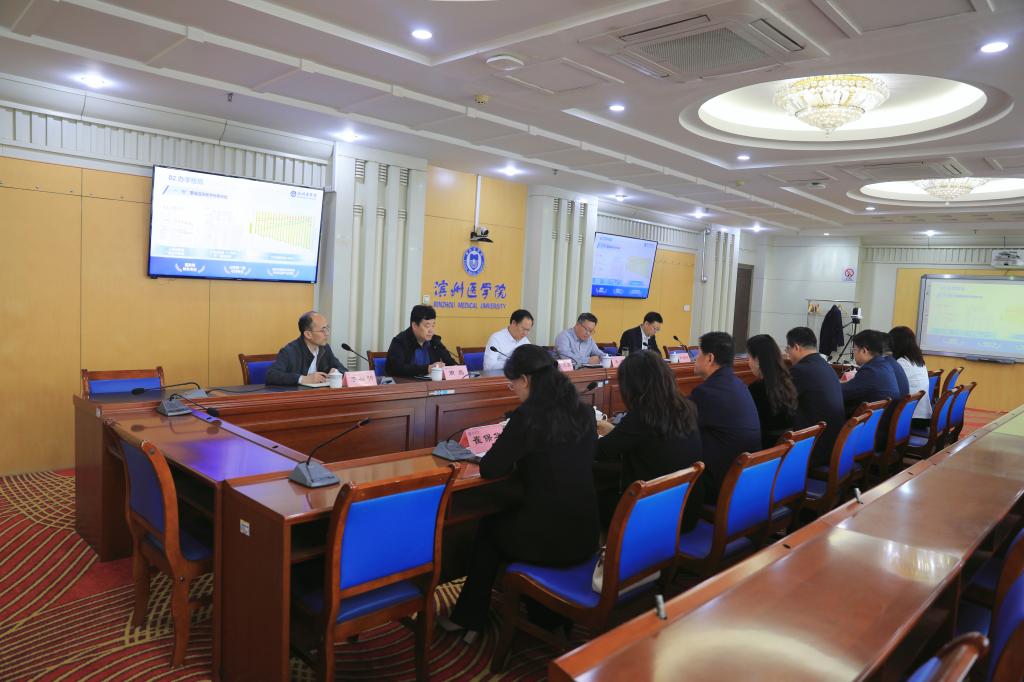 会见现场2.jpg